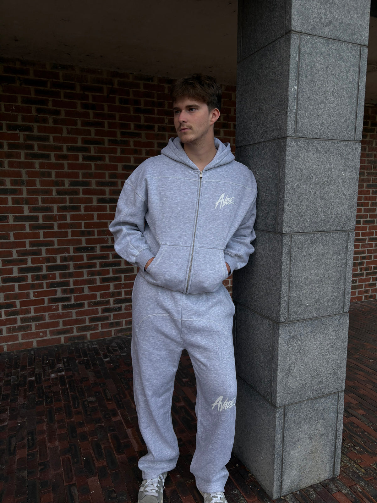 Essential Contrast Sweatpants | Grey